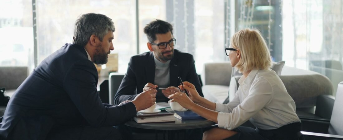 Técnicas de Vendas Consultivas: Como Entender e Atender as Necessidades do Cliente