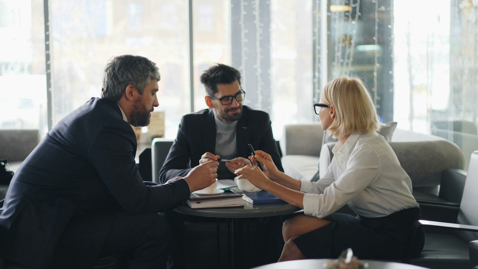 Técnicas de Vendas Consultivas: Como Entender e Atender as Necessidades do Cliente
