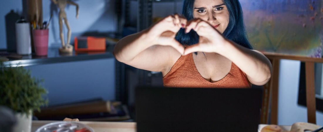 A Importância da Consistência Visual para a Garota de Programa nas Redes Sociais